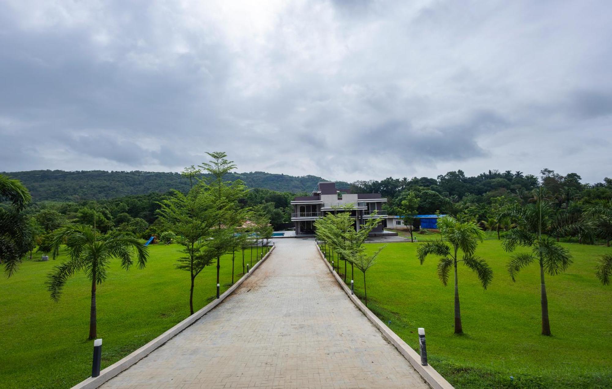 Stayscape Shreeji Farms 4Bhk Karjat Extérieur photo