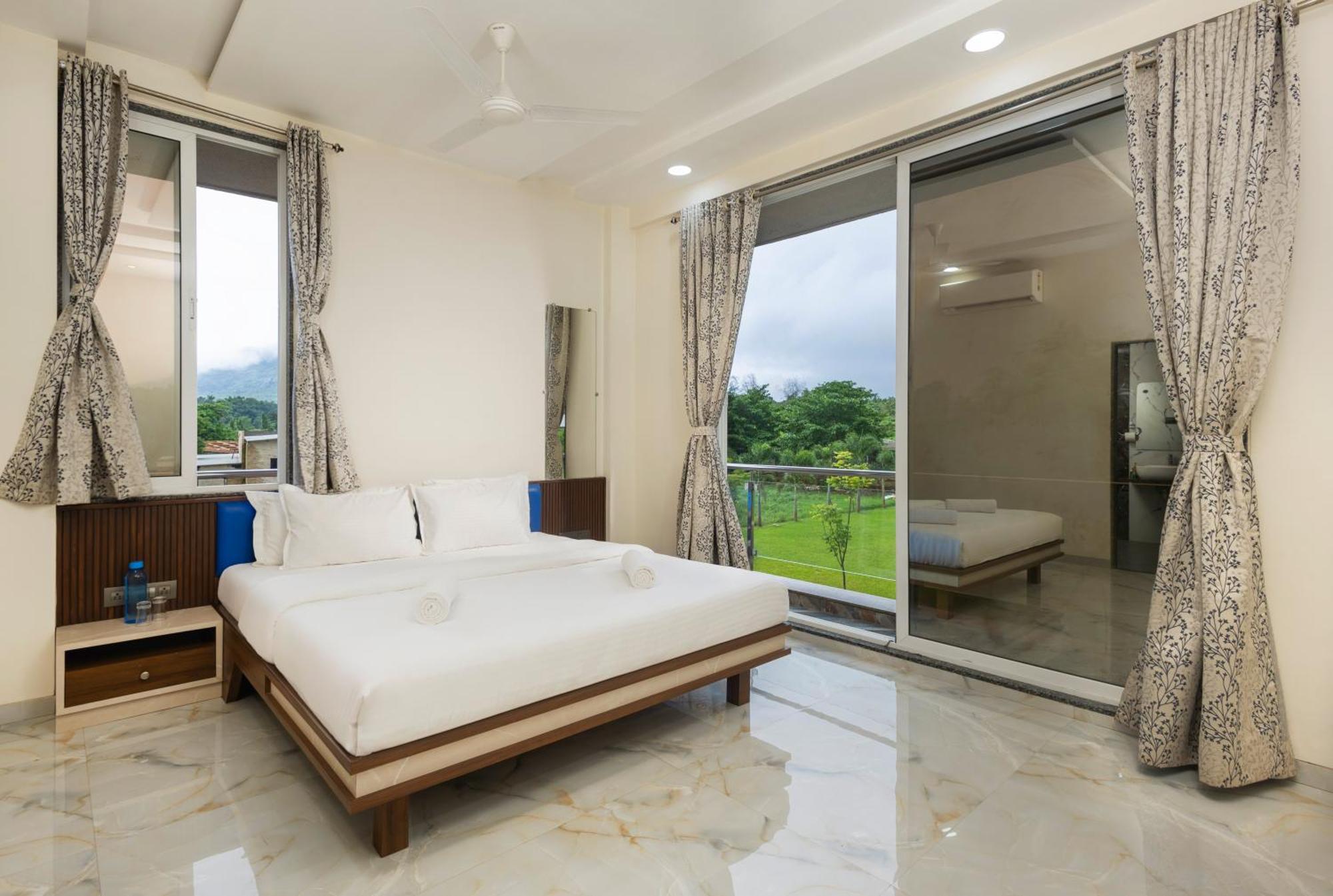 Stayscape Shreeji Farms 4Bhk Karjat Extérieur photo